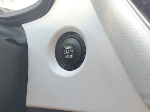 Used 2023 Toyota Corolla SE image 25