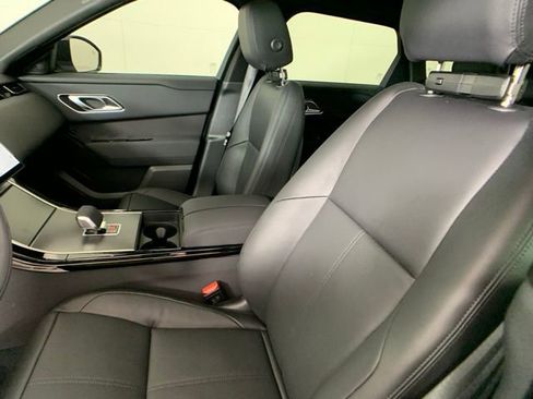 Certified 2025 Land Rover Range Rover Velar Dynamic SE image 12