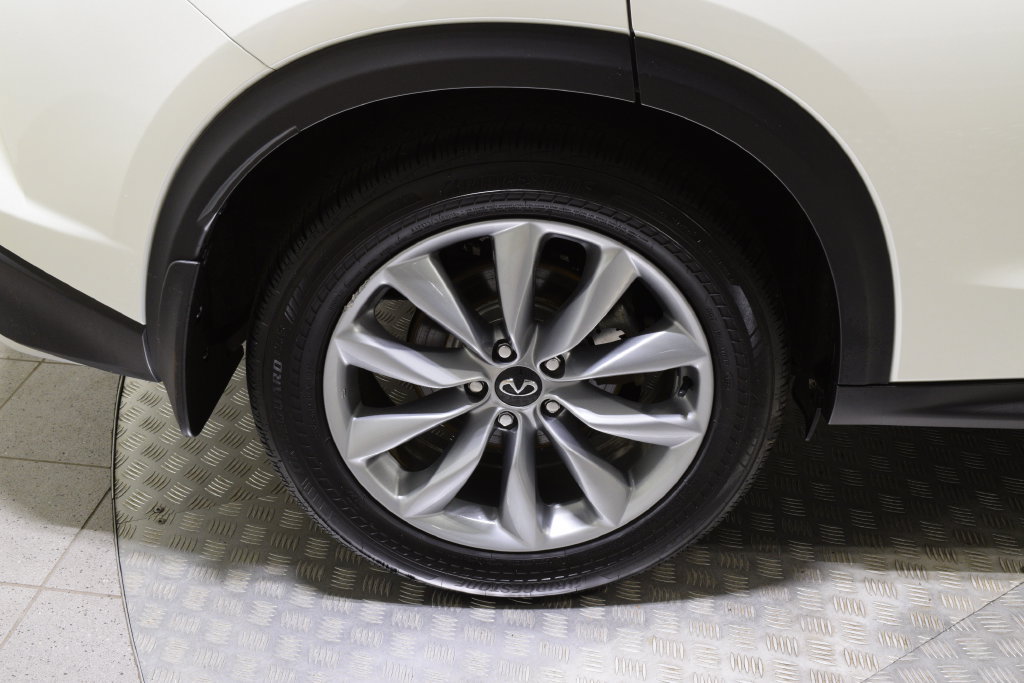 Certified 2022 INFINITI QX50 Luxe AWD/4WD image 37