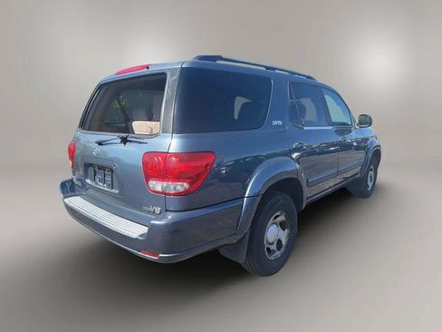 Used 2005 Toyota Sequoia SR5 RWD image 8