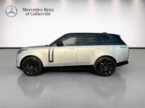 Used 2025 Land Rover Range Rover SE AWD/4WD image 8