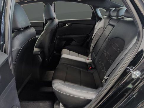 Used 2024 Kia Forte GT-Line w/ GT-Line Premium Package FWD image 30