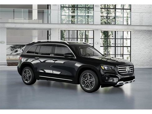 New 2026 Mercedes-Benz GLB 250 4MATIC image 12