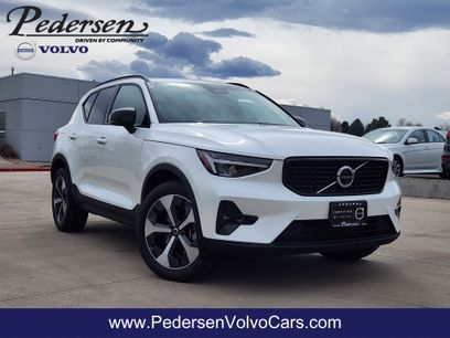 Certified 2024 Volvo XC40 B5 Plus w/ Protection Package Premier