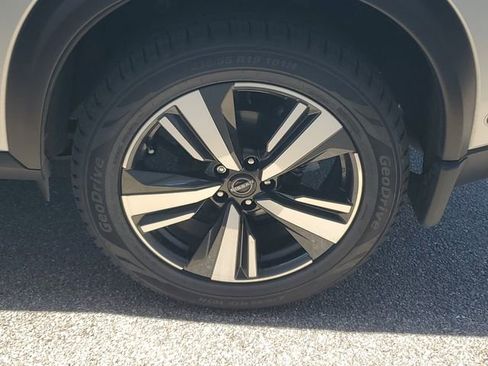 Certified 2023 Nissan Rogue SL w/ SL Premium Package FWD image 35