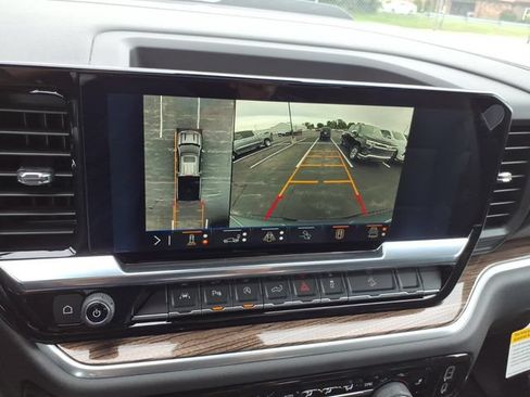 New 2026 Chevrolet Silverado 1500 LT Trail Boss w/ Safety Package AWD/4WD image 15