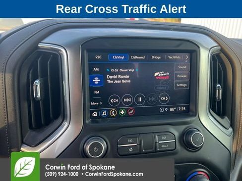 Used 2021 Chevrolet Silverado 1500 RST AWD/4WD image 11