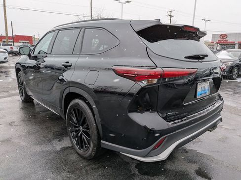 Certified 2024 Toyota Highlander XSE image 5