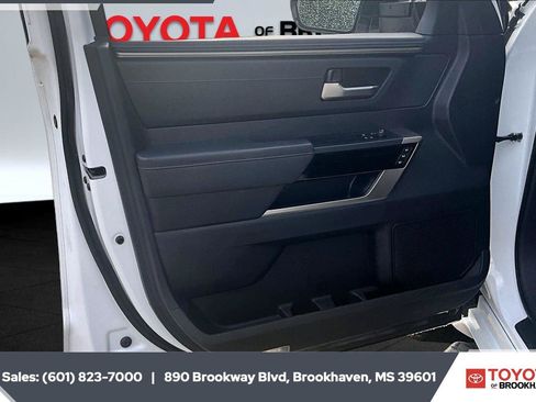 Used 2024 Toyota Tundra Limited w/ Power Package AWD/4WD image 17