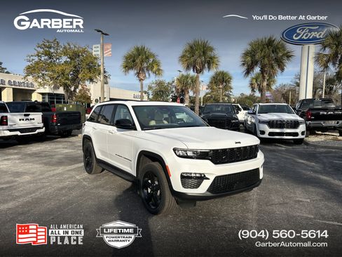 New 2025 Jeep Grand Cherokee Limited w/ Black Appearance Package image 1