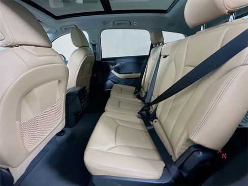 New 2026 Audi Q7 2.0T Premium image 17