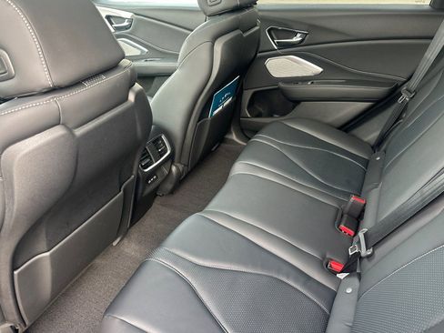 Used 2023 Acura RDX w/ Technology Package image 13