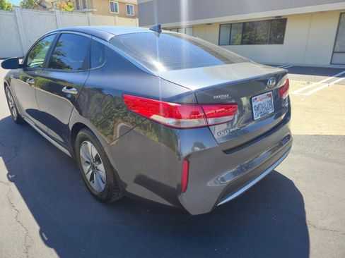 Used 2017 Kia Optima Premium w/ Hybrid Convenience Package FWD image 8