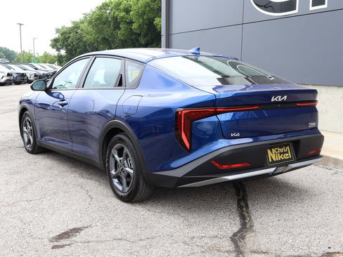 Used 2025 Kia K4 FWD image 6