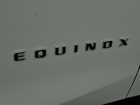 Used 2024 Chevrolet Equinox LS FWD image 30