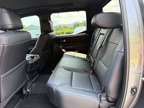 Used 2024 Toyota Tundra Platinum AWD/4WD image 12