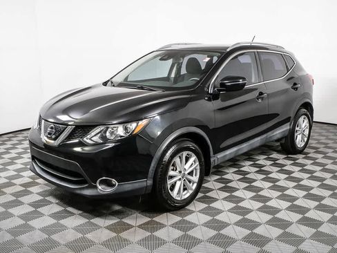 Used 2019 Nissan Rogue Sport SV w/ All-Weather Package FWD image 23