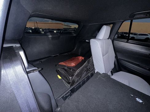 Used 2024 Toyota Corolla Cross S image 30