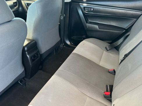 Used 2016 Toyota Corolla L FWD image 12