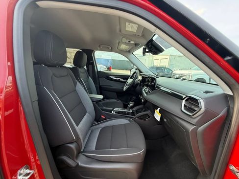New 2026 Chevrolet TrailBlazer LT w/ Convenience Package AWD/4WD image 25