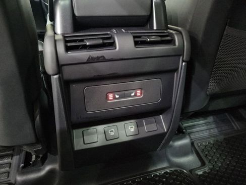 Certified 2025 Land Rover Defender 110 S image 23