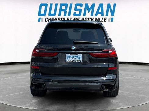 Used 2022 BMW X7 xDrive40i w/ M Sport Package AWD/4WD image 5