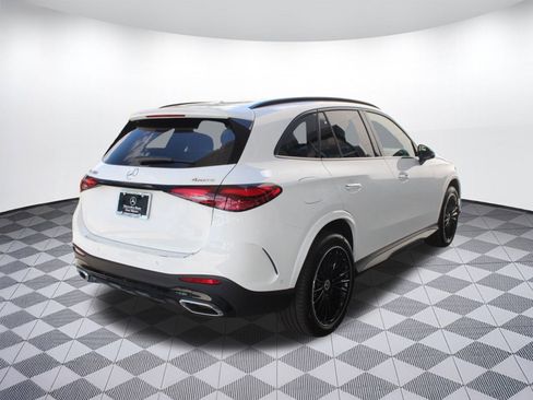 Used 2026 Mercedes-Benz GLC 300 4MATIC image 9