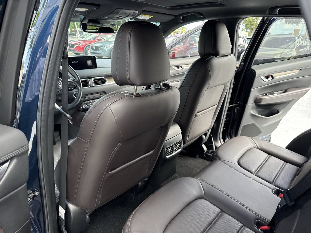 Used 2021 MAZDA CX-5 Signature AWD/4WD image 34