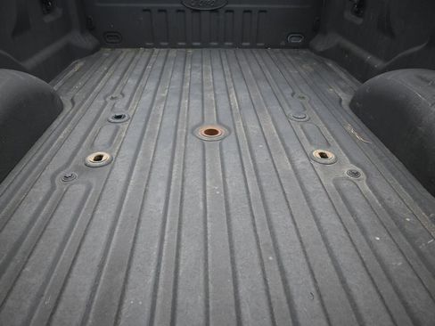 Used 2022 Ford F450 Platinum w/ FX4 Off-Road Package image 10