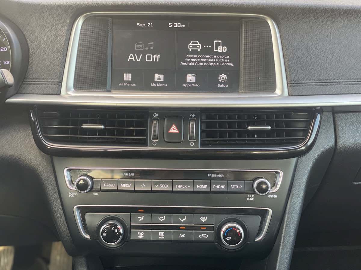 Used 2019 Kia Optima LX FWD image 11