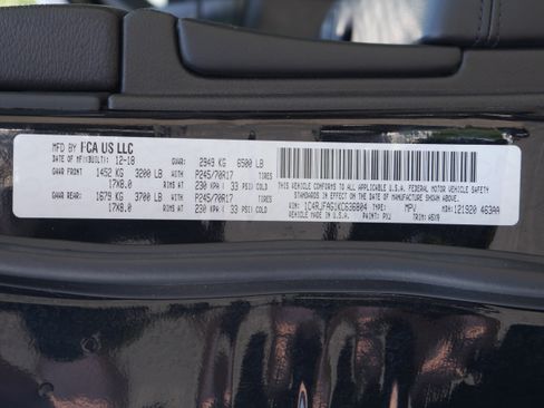 Used 2019 Jeep Grand Cherokee Laredo AWD/4WD image 28