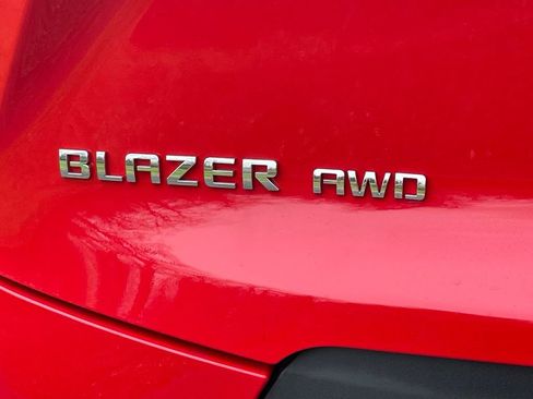 Used 2024 Chevrolet Blazer LT w/ Driver Confidence Package image 20