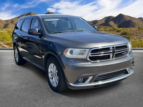 Used 2020 Dodge Durango SXT w/ 3rd Row Seating Group RWD image 4
