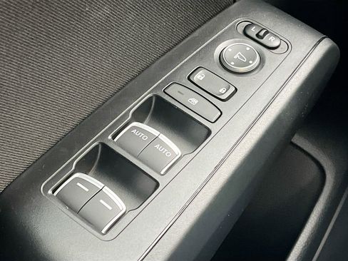 Used 2023 Honda Civic Sport image 17