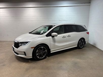 Used 2023 Honda Odyssey Elite