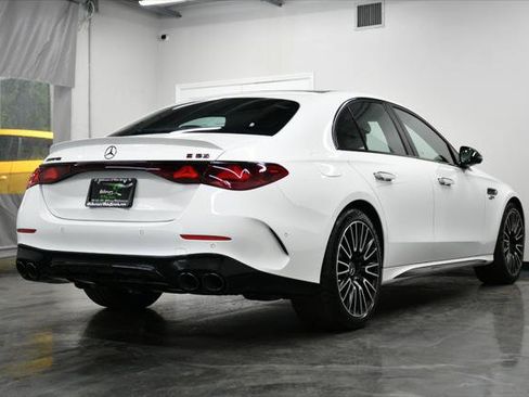 Used 2026 Mercedes-Benz E 53 AMG e 4MATIC Sedan image 18