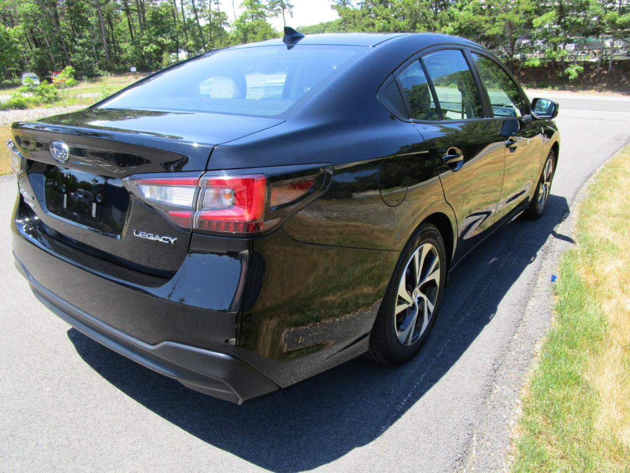 Used 2023 Subaru Legacy Premium AWD/4WD image 5