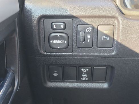 Used 2019 Toyota 4Runner Limited image 12