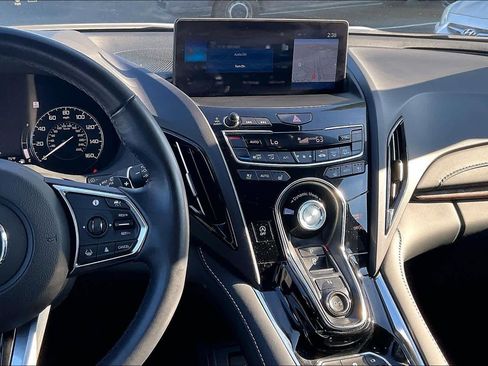 Used 2023 Acura RDX AWD w/ Advance Package image 9