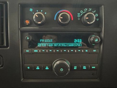 New 2026 Chevrolet Express 2500 w/ Driver Convenience Package RWD image 15