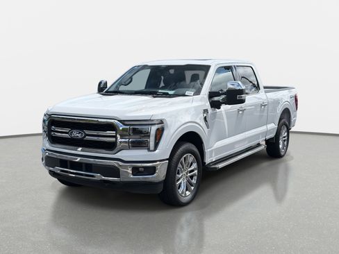 Used 2025 Ford F150 Lariat w/ Tow/Haul Package AWD/4WD image 7