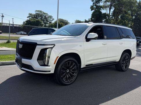 Used 2025 Cadillac Escalade Sport w/ LPO, ONYX Package AWD/4WD image 1