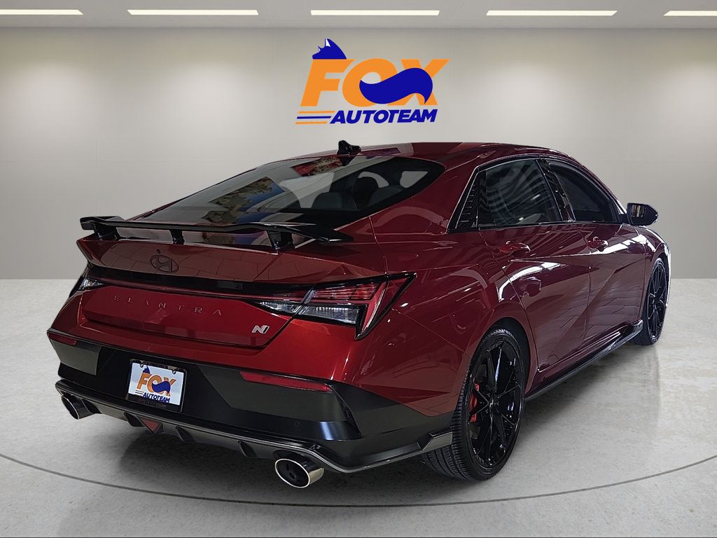 Used 2024 Hyundai Elantra N FWD image 4