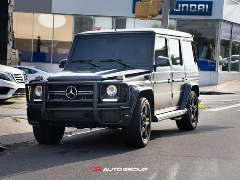 Used 2016 Mercedes-Benz G 63 AMG 4MATIC image 2