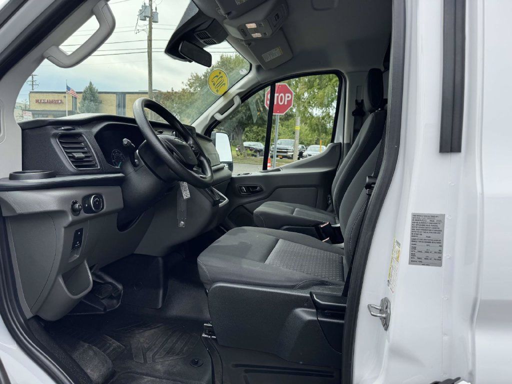 Used 2025 Ford Transit 250 Low Roof w/ Exterior Upgrade Package RWD image 15