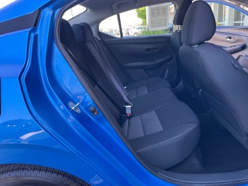 Used 2025 Nissan Sentra SV FWD image 39