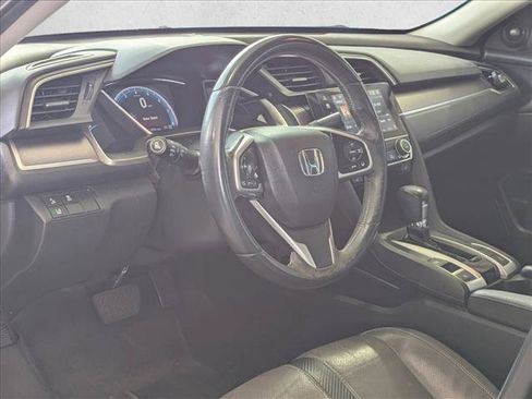 Used 2016 Honda Civic Touring image 3