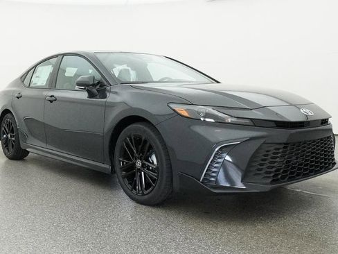 New 2026 Toyota Camry SE FWD image 12