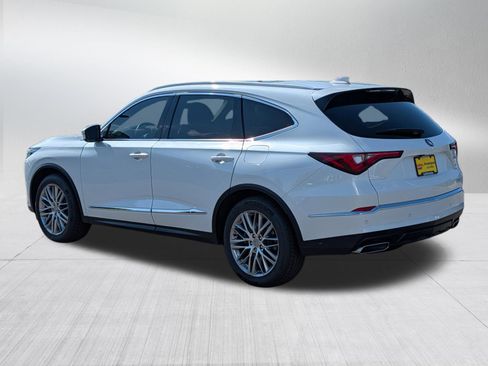 Used 2022 Acura MDX SH-AWD w/ Advance Package image 5