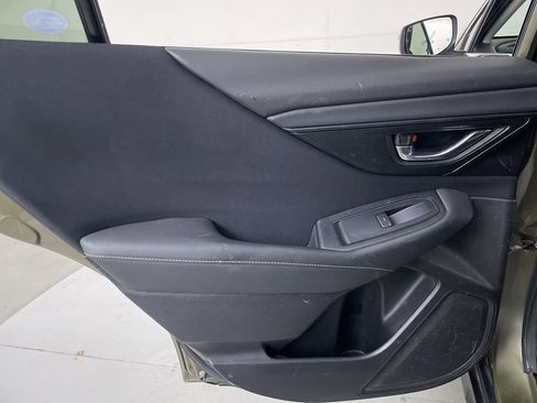 Used 2020 Subaru Outback Premium image 19